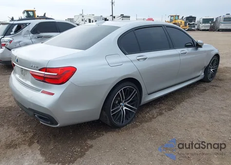 2018 BMW 750I z USA, uszkodzony, nr VIN WBA7F0C52JGM23107